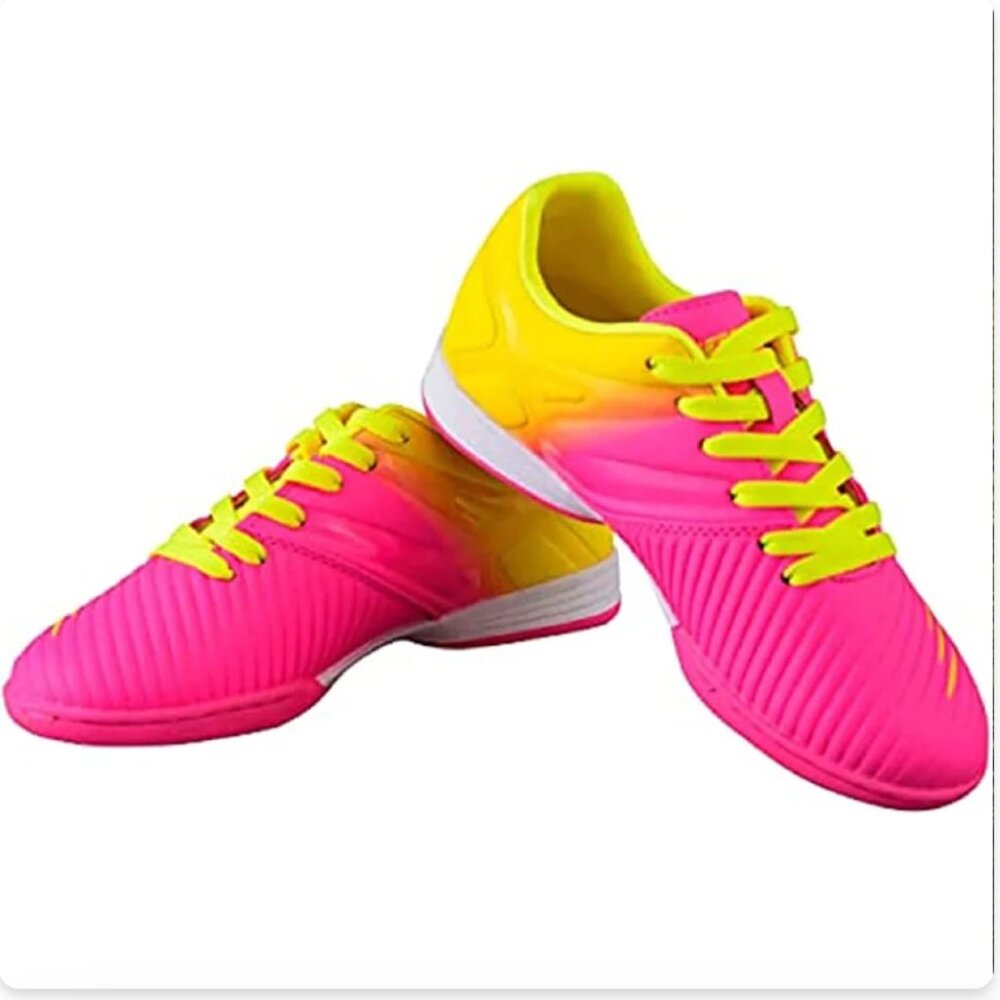 like new in. box:  Vizari Kids indoor soccer shoes size 1Y